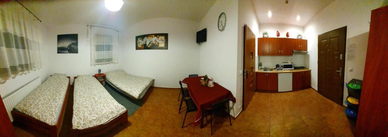 Ferienwohnung Adusiowka Stronie Śląskie Exterior foto